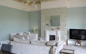 Percy Park Apartment